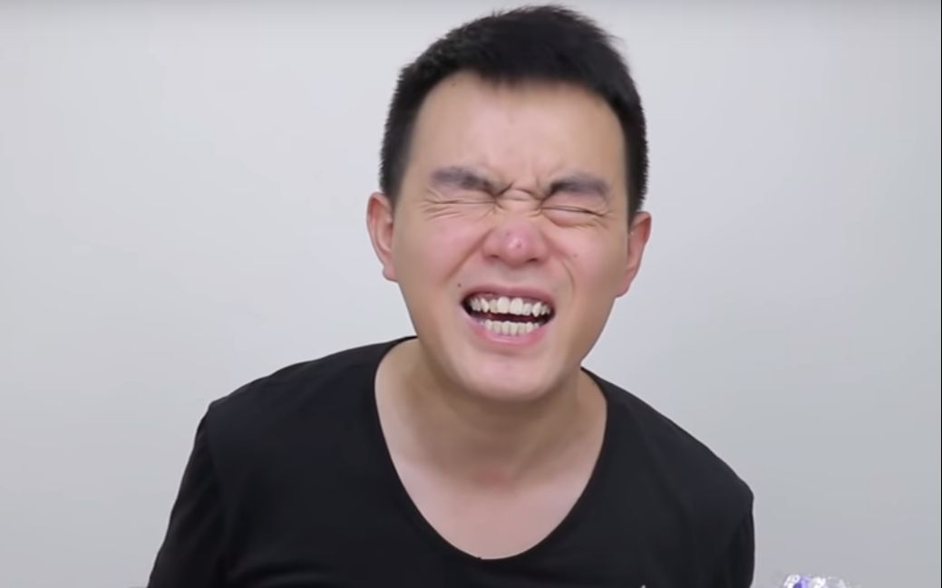 这是有史以来小翔哥被黑得最惨的一次!