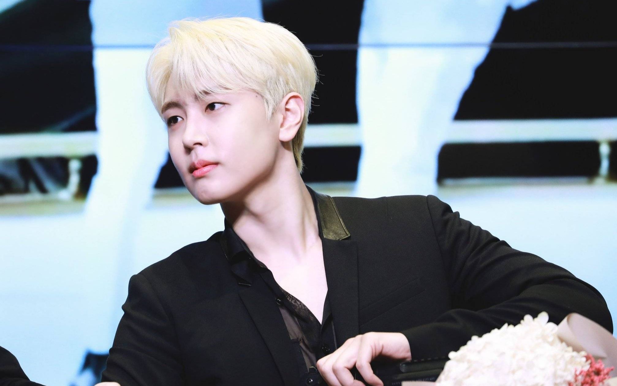 【sf9】【李在允】是的没错我不仅贪图他的美色我还馋他身子_哔哩哔哩