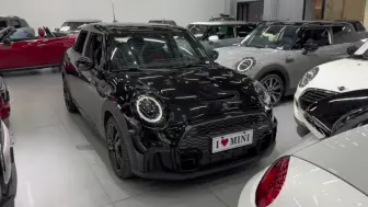 Скачать видео: 几千公里新车买不到的黑标特别版MINI