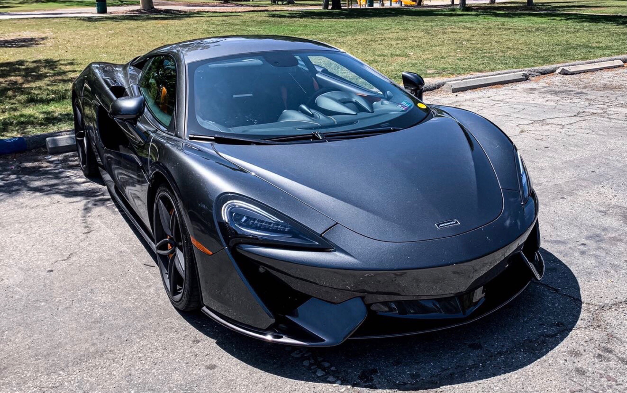 迈凯轮570s给100万你开走