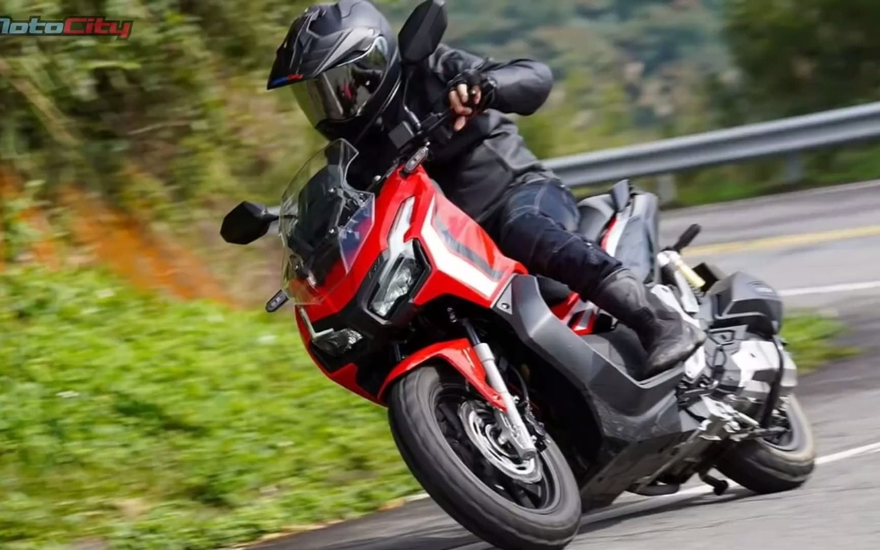 [试驾] honda adv 150