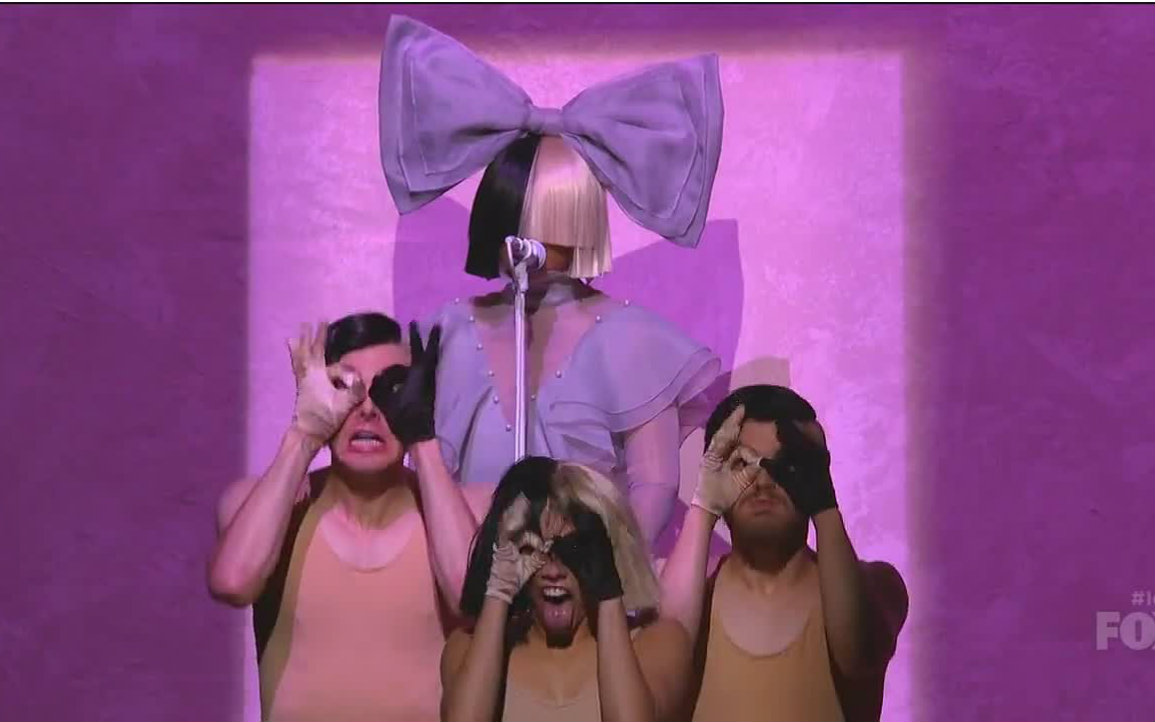 【sia希雅】震撼表演新单cheap thrills!