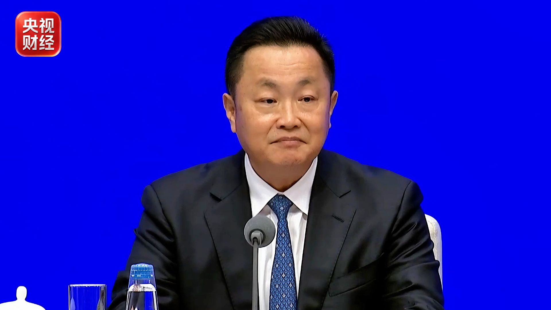 住房城乡建设部：4楼及以上住宅都要加装电梯