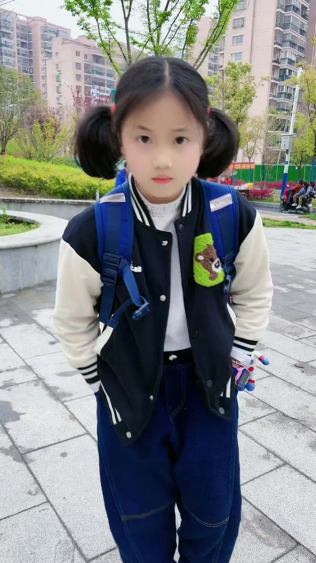 这么简单的舞一学就会揣兜舞小公主音乐家有萌娃运动童年瑞琪组合