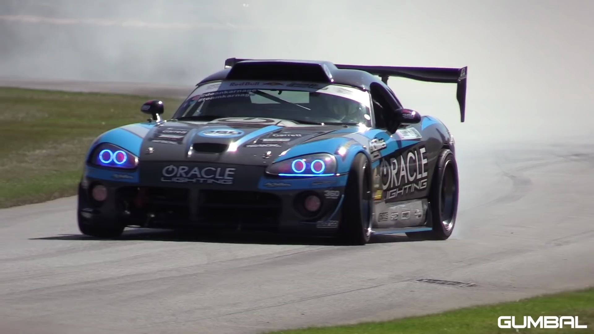 千匹巨兽 道奇 viper srt-10 赛道轰鸣下的无名王者