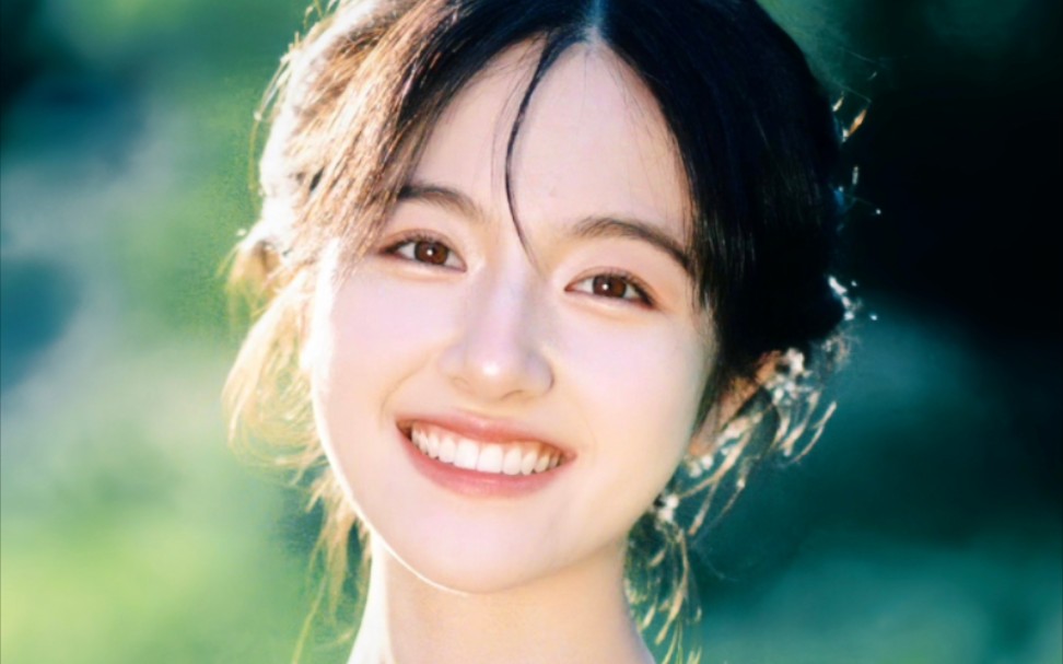 【李兰迪】怎么有人笑起来嘴巴是爱心呀