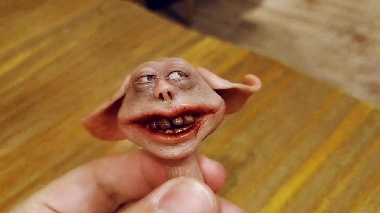 一只地精脑袋瓜子