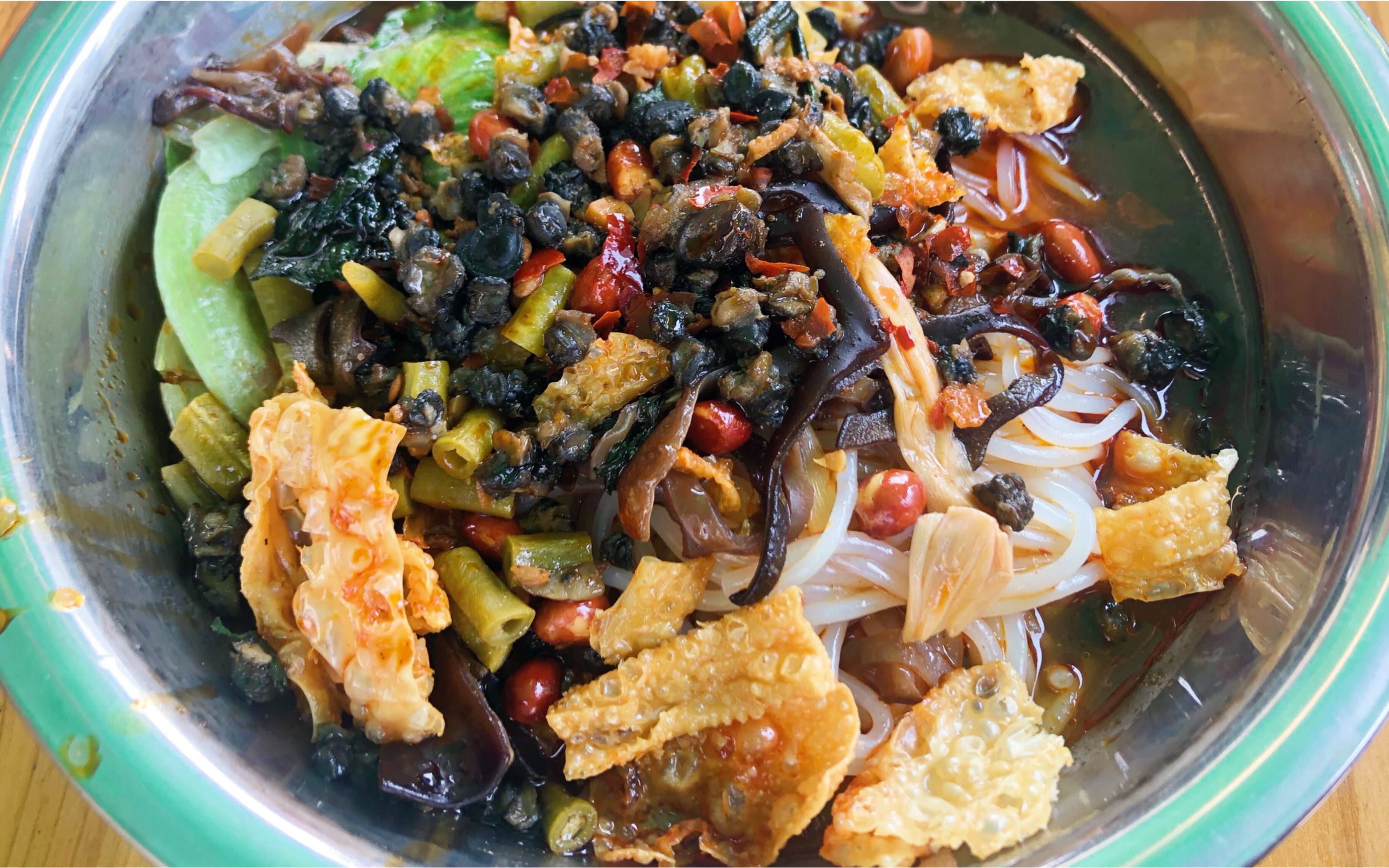 绝密好吃的干捞螺蛳粉在这里!还有他家的猪肺简直是镇店之宝!