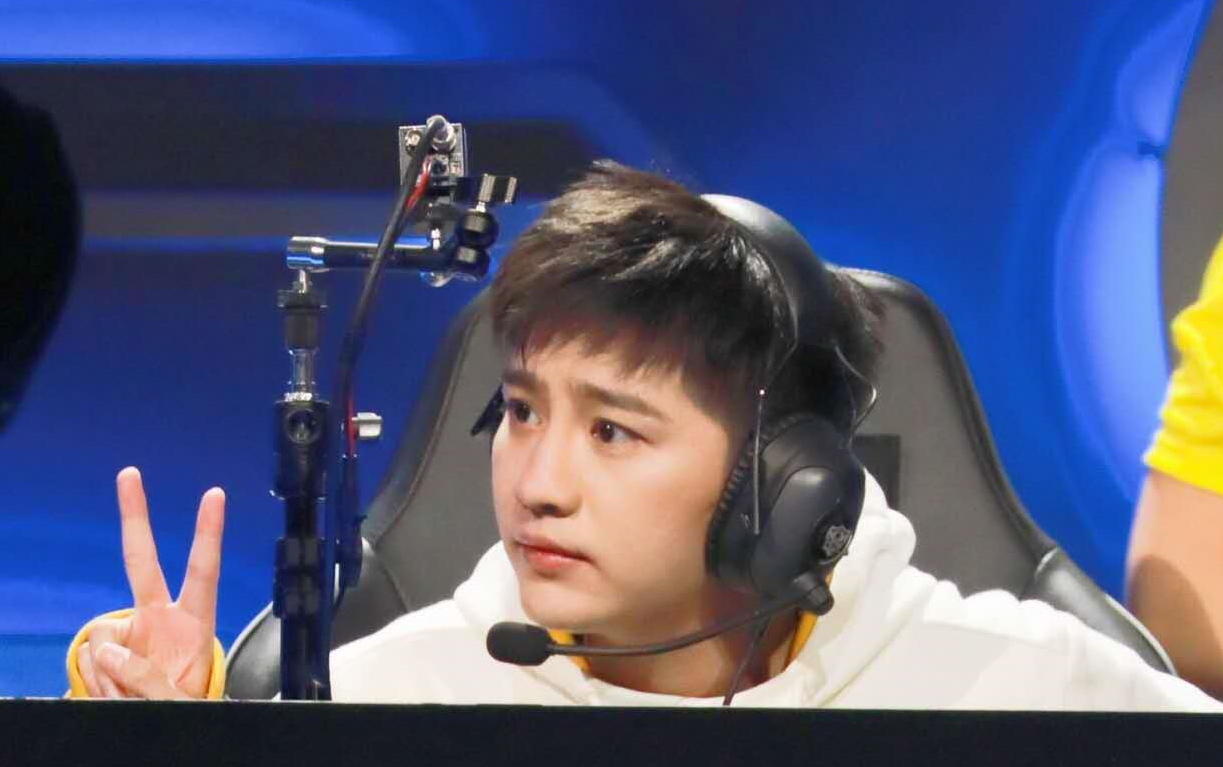 24at(阿泰/cl) 新年快乐恭喜发财不要送礼物