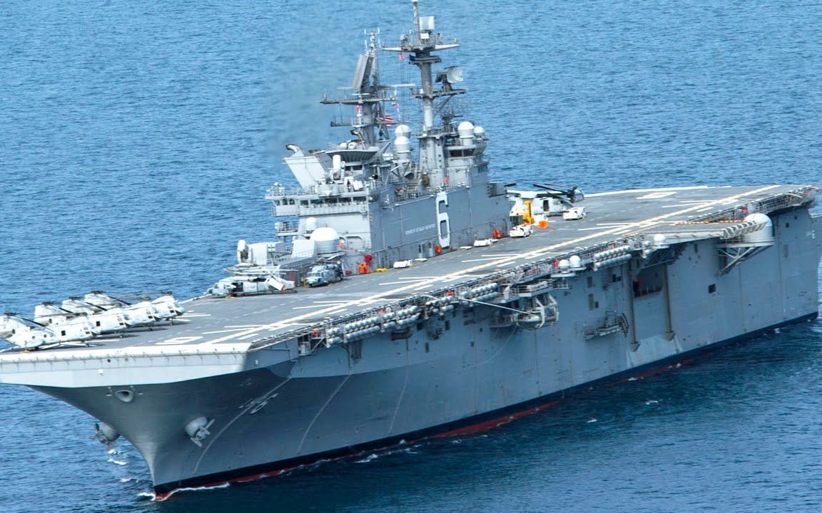 usamc 最新型美国级两栖登陆舰 (uss美国99lha-6) 服役