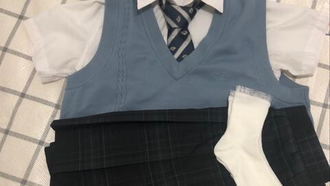 Jk制服 鬼鬼家毛衣背心拔草向 浜奈女子 紘愛学園 花沢中横纵向对比 夏日显胖第一名 到底买不买 174cm 哔哩哔哩
