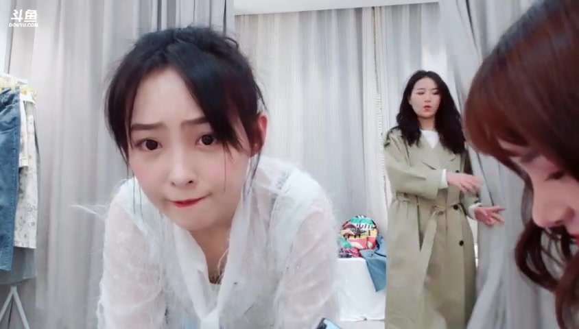 笨笨笨狐狸换衣秀哔哩哔哩bilibili