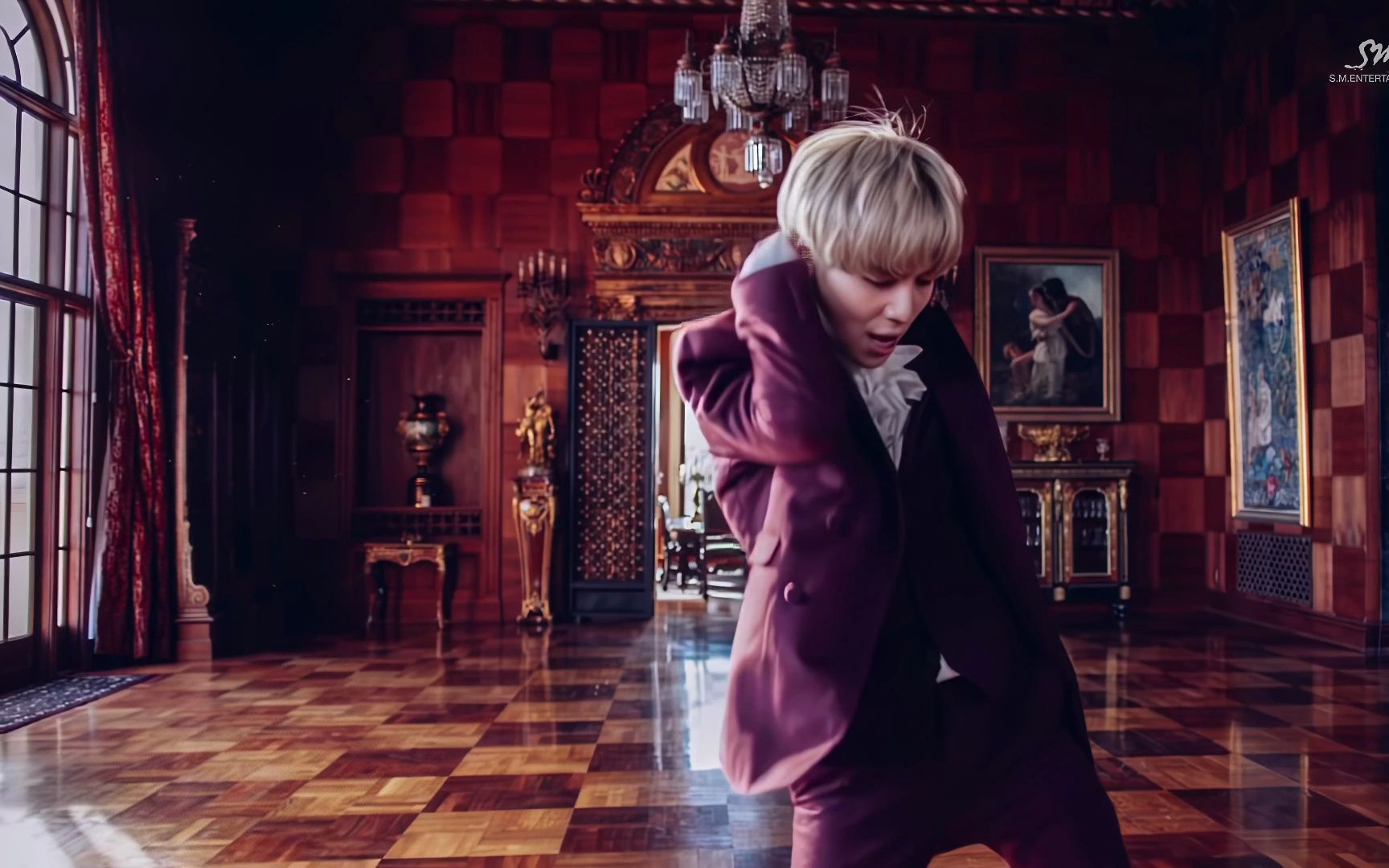 [图]TAEMIN - Press Your Number Performance Video Ver.2 MV 彼岸4K加强版