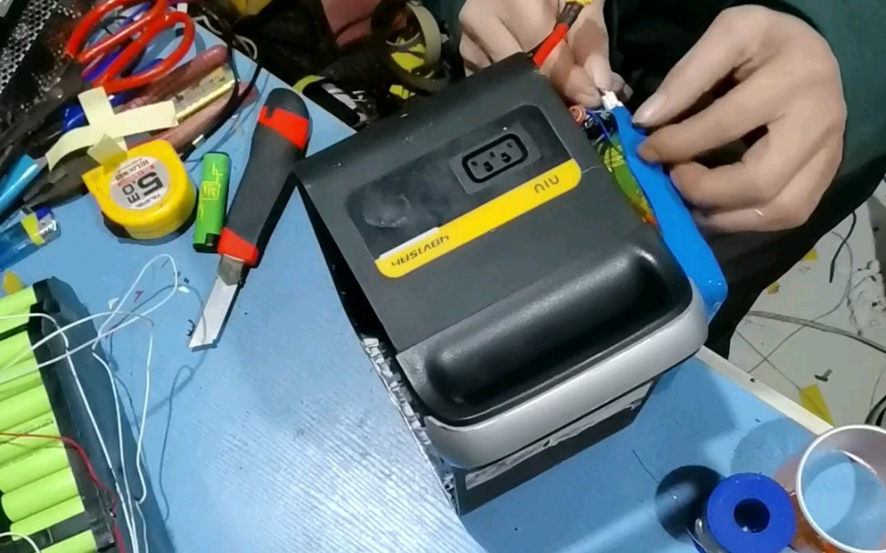 小牛m1锂电池更换电芯#专业的事交给专业的人 #记录维修中点点滴滴