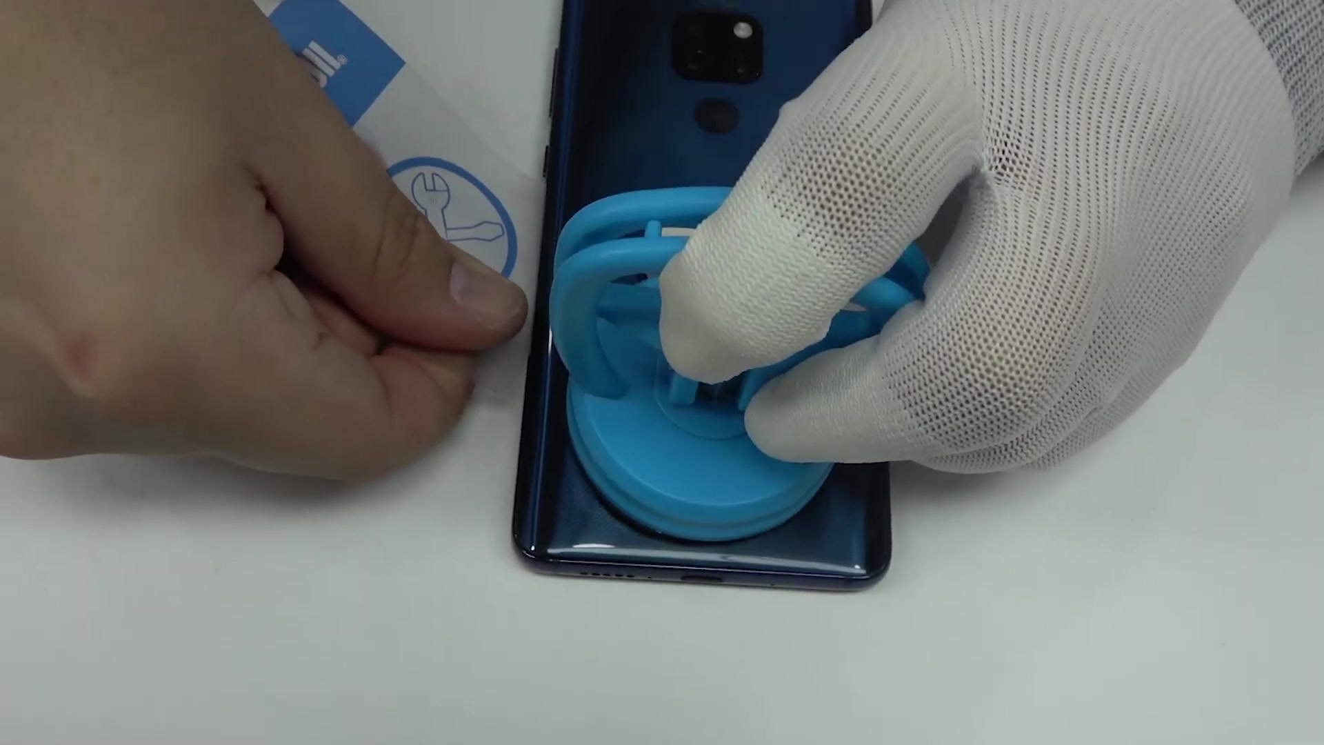 华为mate20电池更换教程