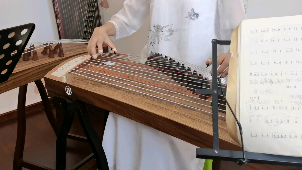 古筝一级曲目,《虞美人》