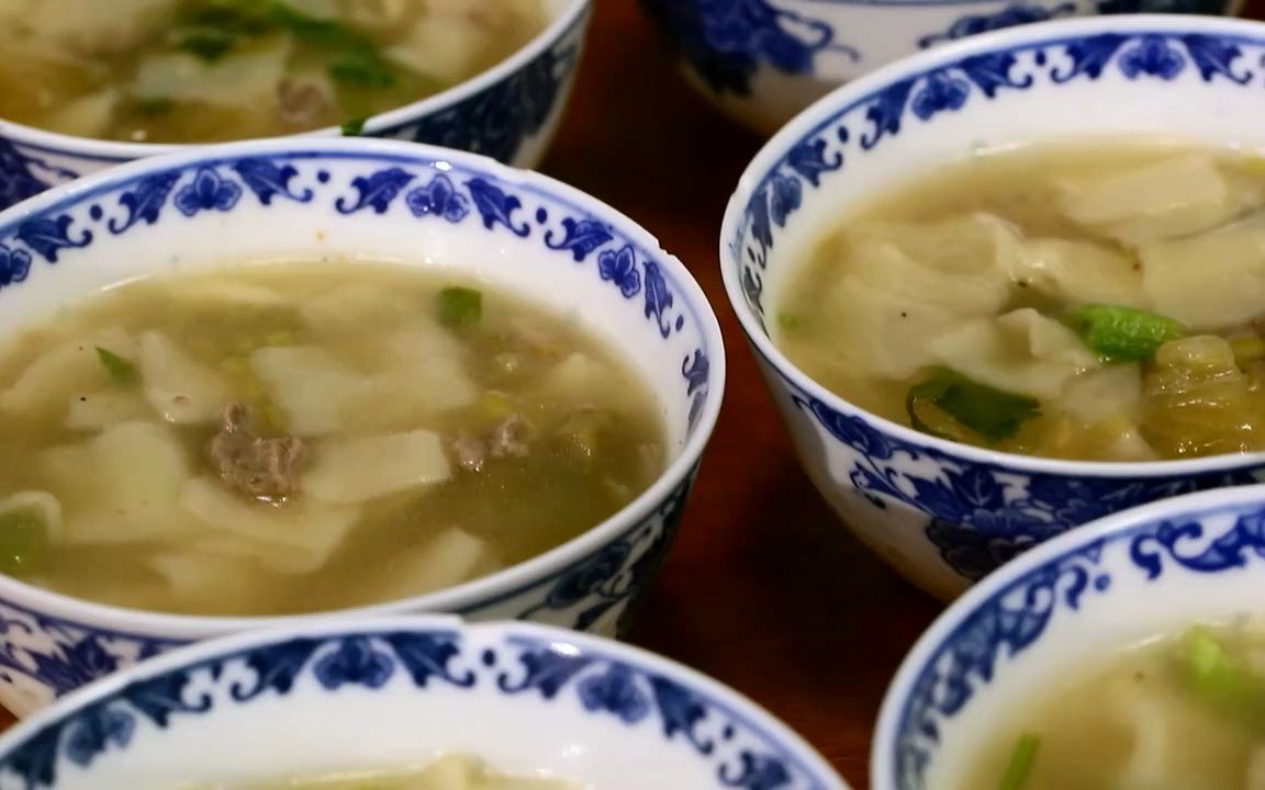 [图]带你畅游丝路美食之旅！纪录片《丝路上的美食》 3.吉庆的日子