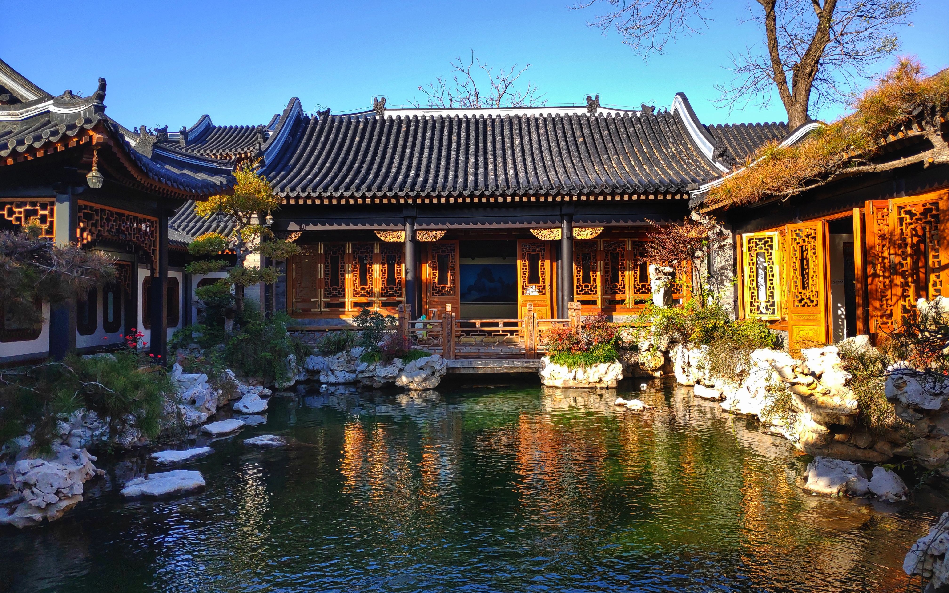 南池子美术馆:老北京四合院和苏式园林结合的美术馆,开馆首展徐累"兴