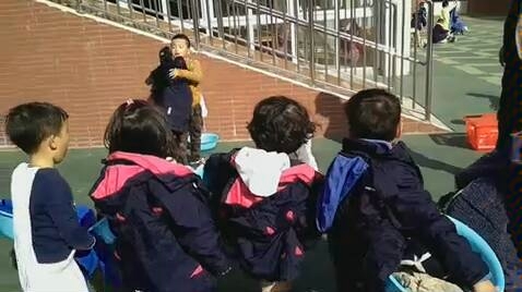 幼儿园里的男教师哔哩哔哩bilibili