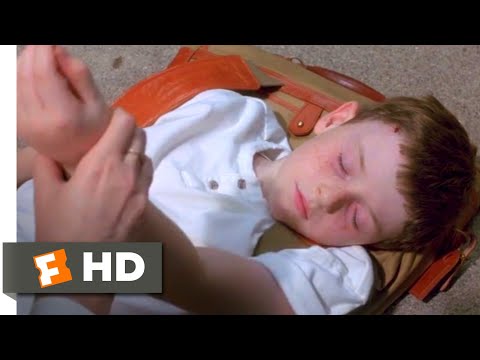 [图]Little Man Tate (1991) - A Flying Globe Scene (7/11) | Movieclips