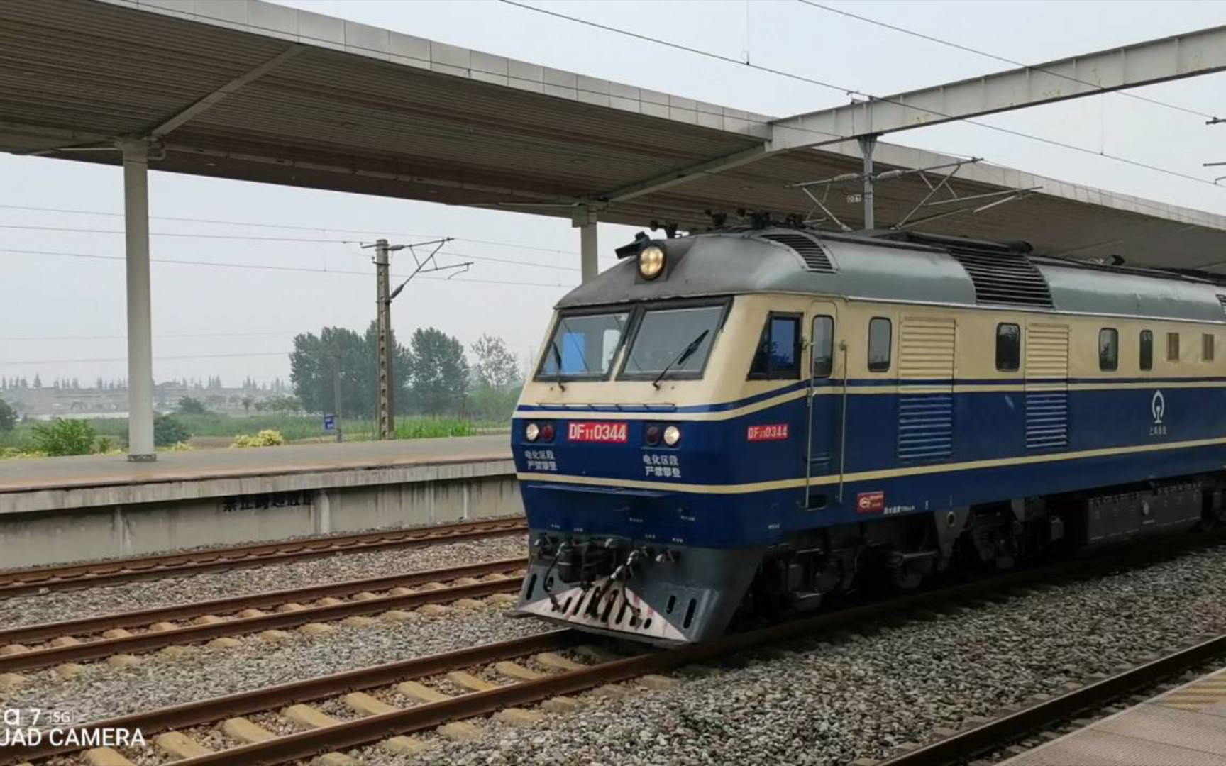 上局徐段df11-0344牵引t218北京—泰州 通过姜堰站