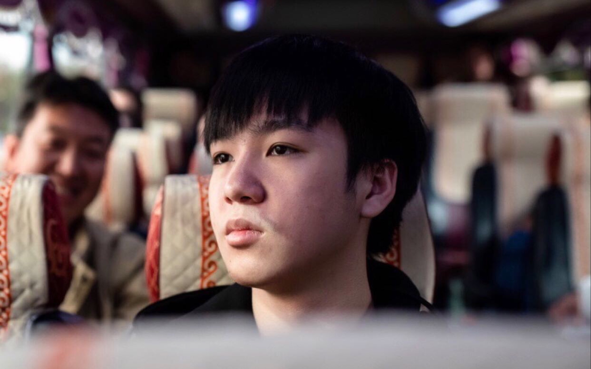 成名在望x严君泽