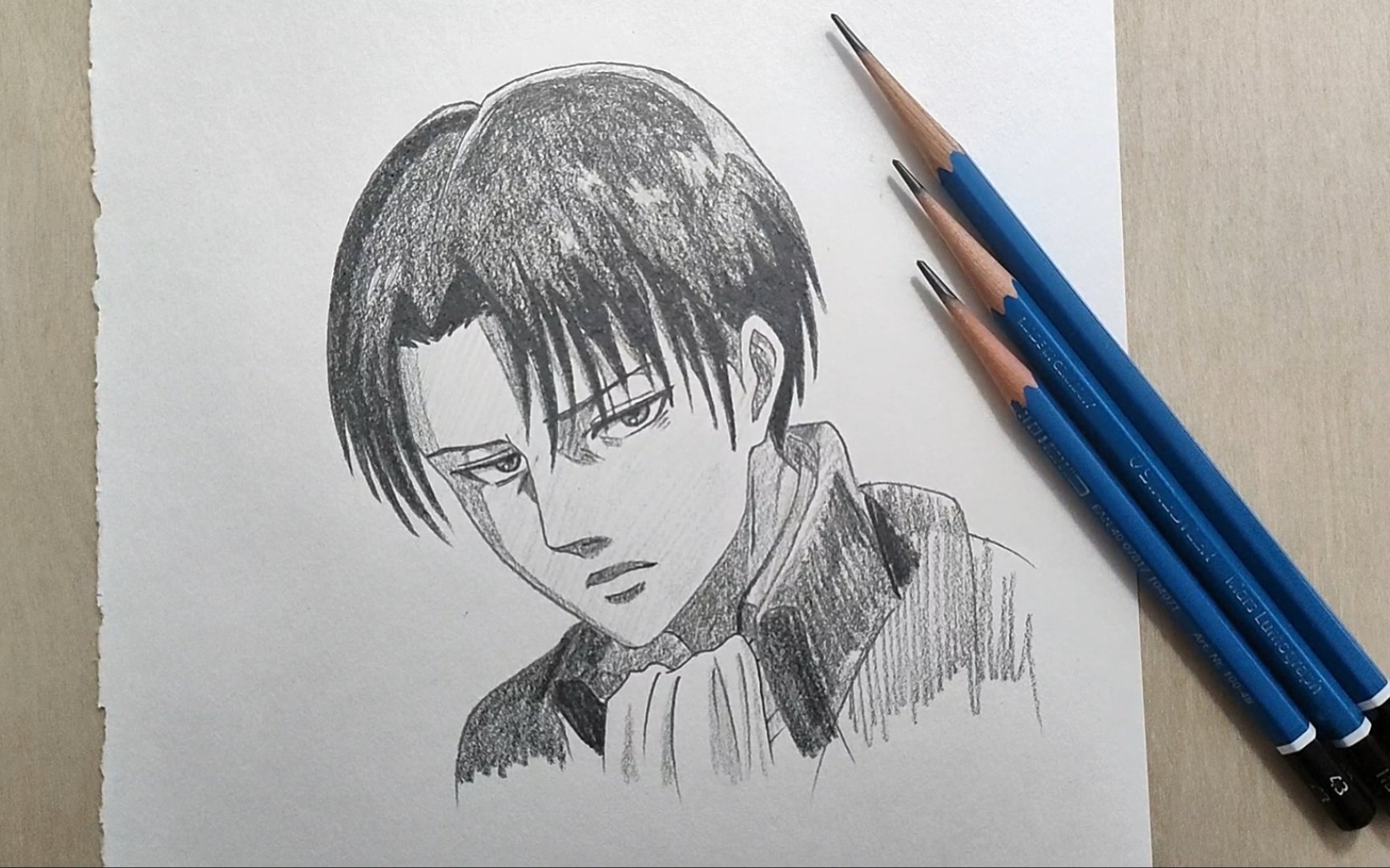 简单画一个利威尔兵长《进击的巨人》_哔哩哔哩_bilibili