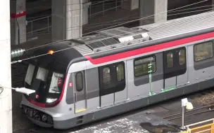 Video herunterladen: 港铁沙中线_R-Train_于何东楼车厂进行试车_(近距离欣赏走行音)