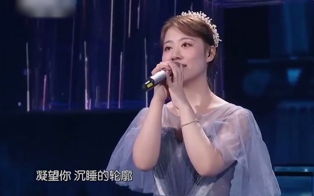 杨一歌 翻唱的《大鱼》竟是翻唱版本里最好听的 上传完成_哔哩哔哩_bilibili