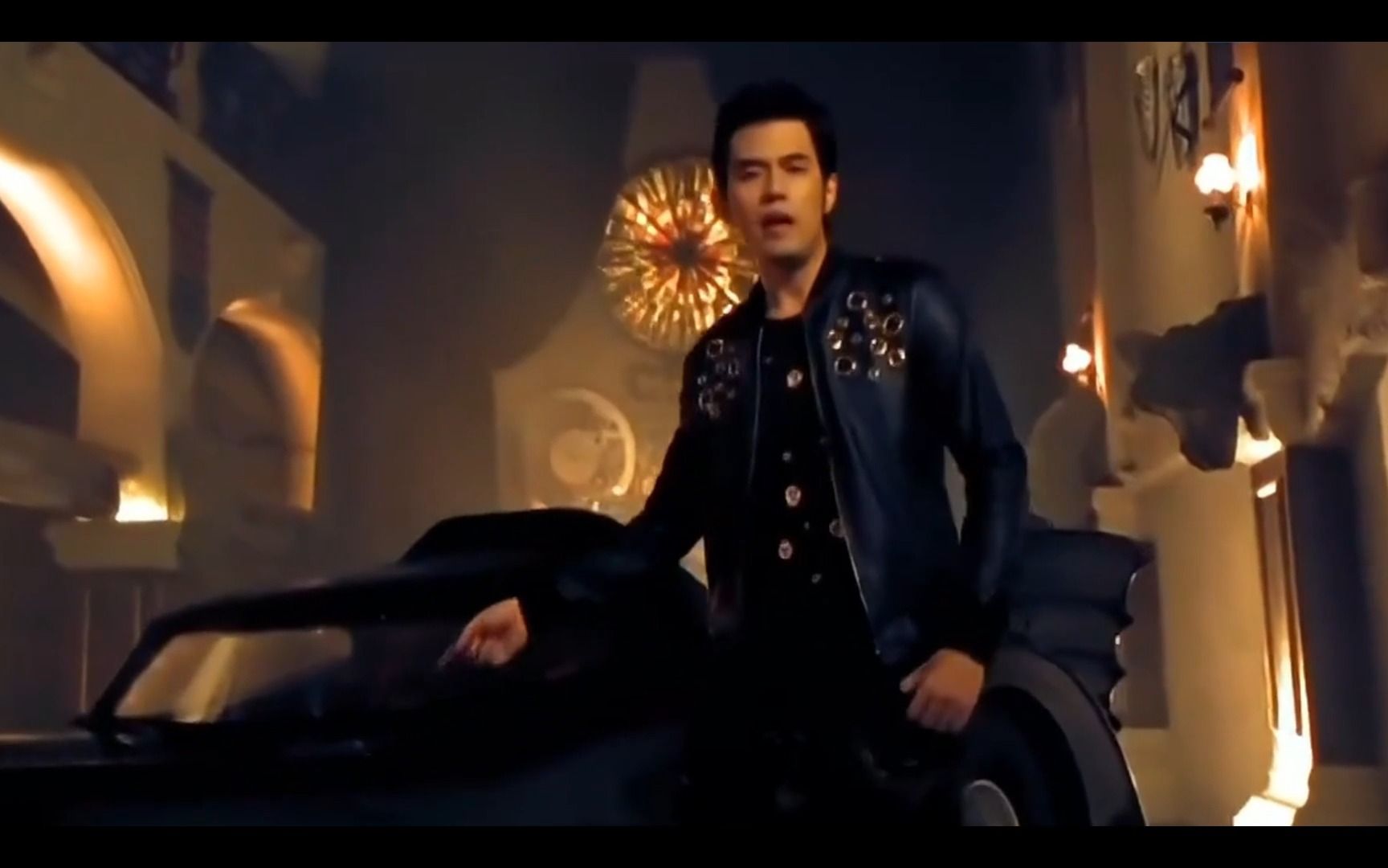 周杰伦——超人不会飞mv