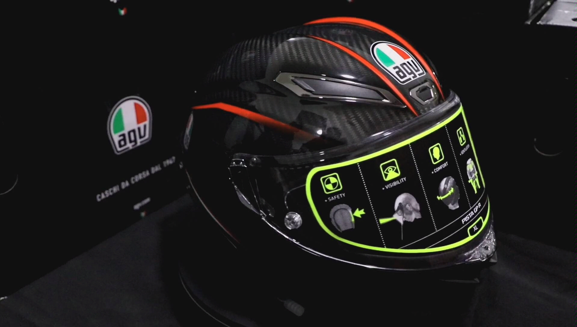 今天给大家带来一款agv pista gp r黑红轨迹头盔,想看什么头盔可以给