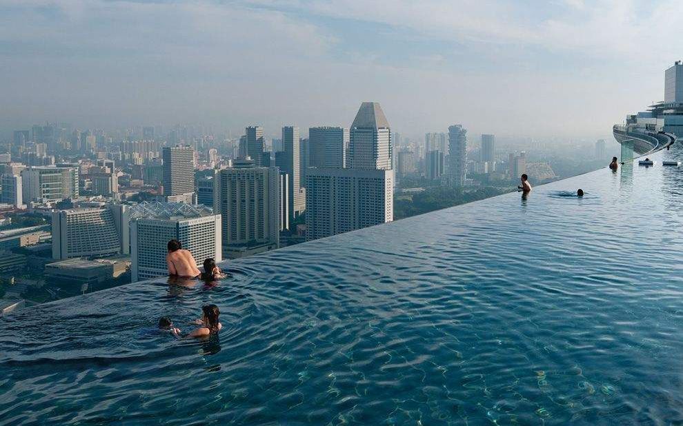 最棒的无边际游泳池 体验一种世界尽头的观感Most Awesome Infinity Pools  WATCH NOW !哔哩哔哩bilibili