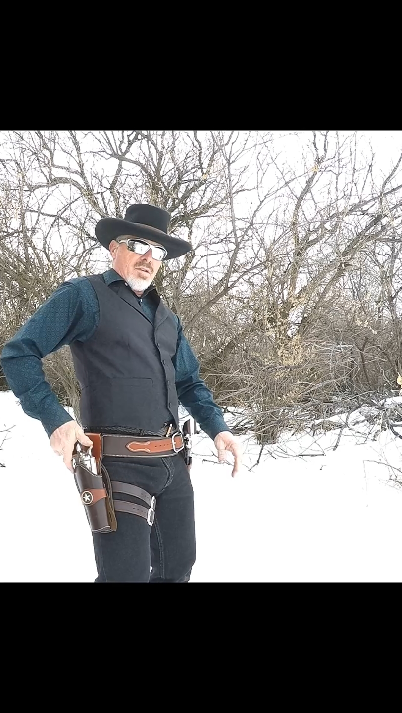 西部牛仔连发左轮教学