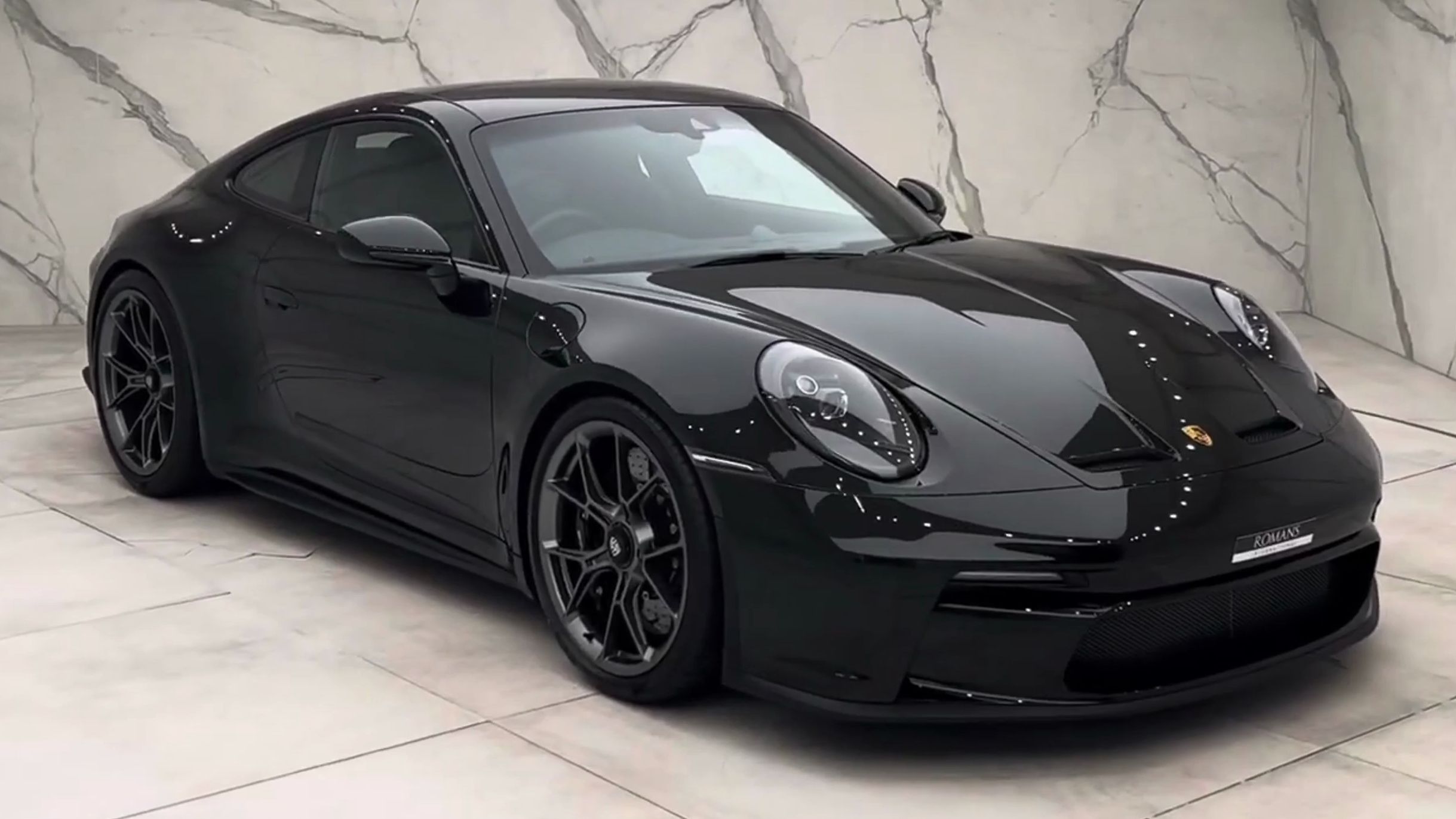 【4k鉴赏】保时捷992 t3 touring (2022)- pts dark olive metallic