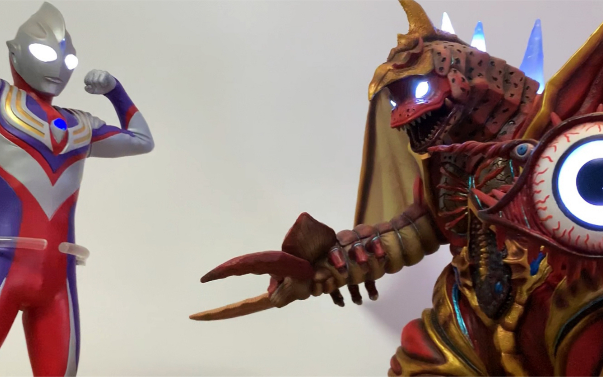 就可以买到银河奥特曼s 超合体!五帝兽 法伊布王 这做工超值!