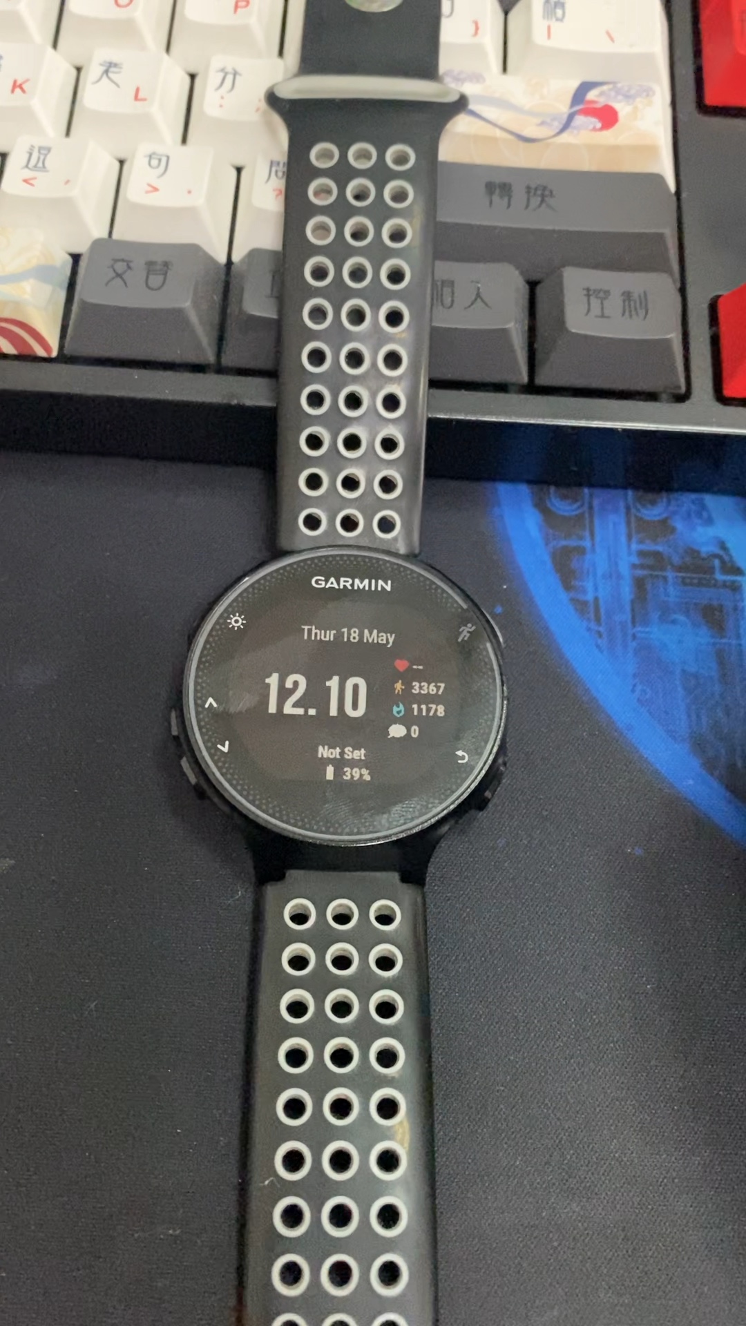 佳明235英文版使用一年小总结,缺点很多,优点就是便宜够用.