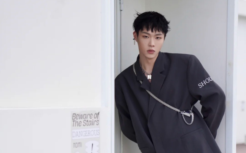 【唤俊】8月17日23:20-18日5:00正能量的俊爆