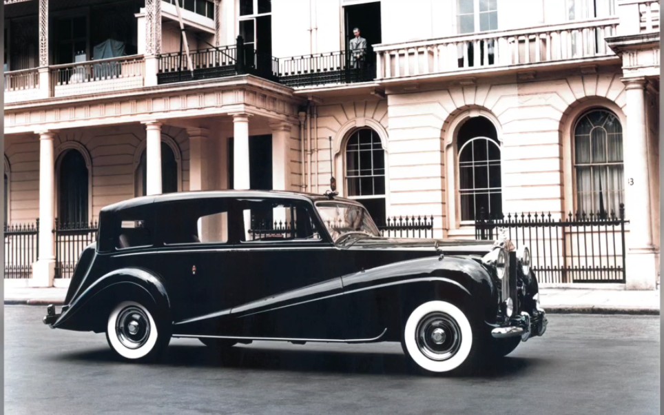 劳斯莱斯(rolls-royce),英国豪华汽车品牌.