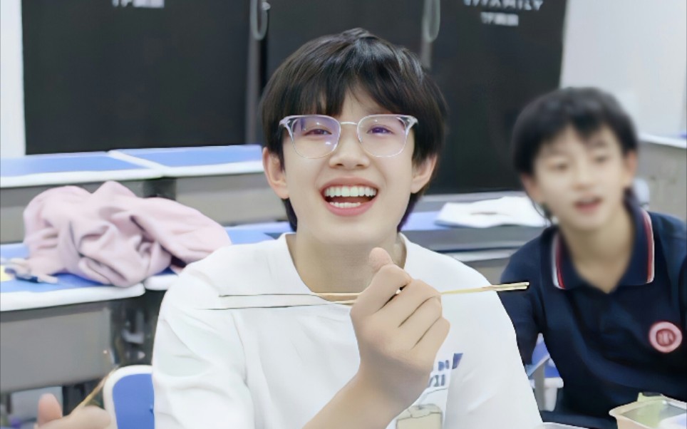 张极格里芬你真的是帅我一脸