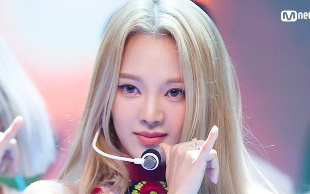 【金孝渊】210812 新曲《second》mcd打歌舞台_哔哩哔哩_bilibili