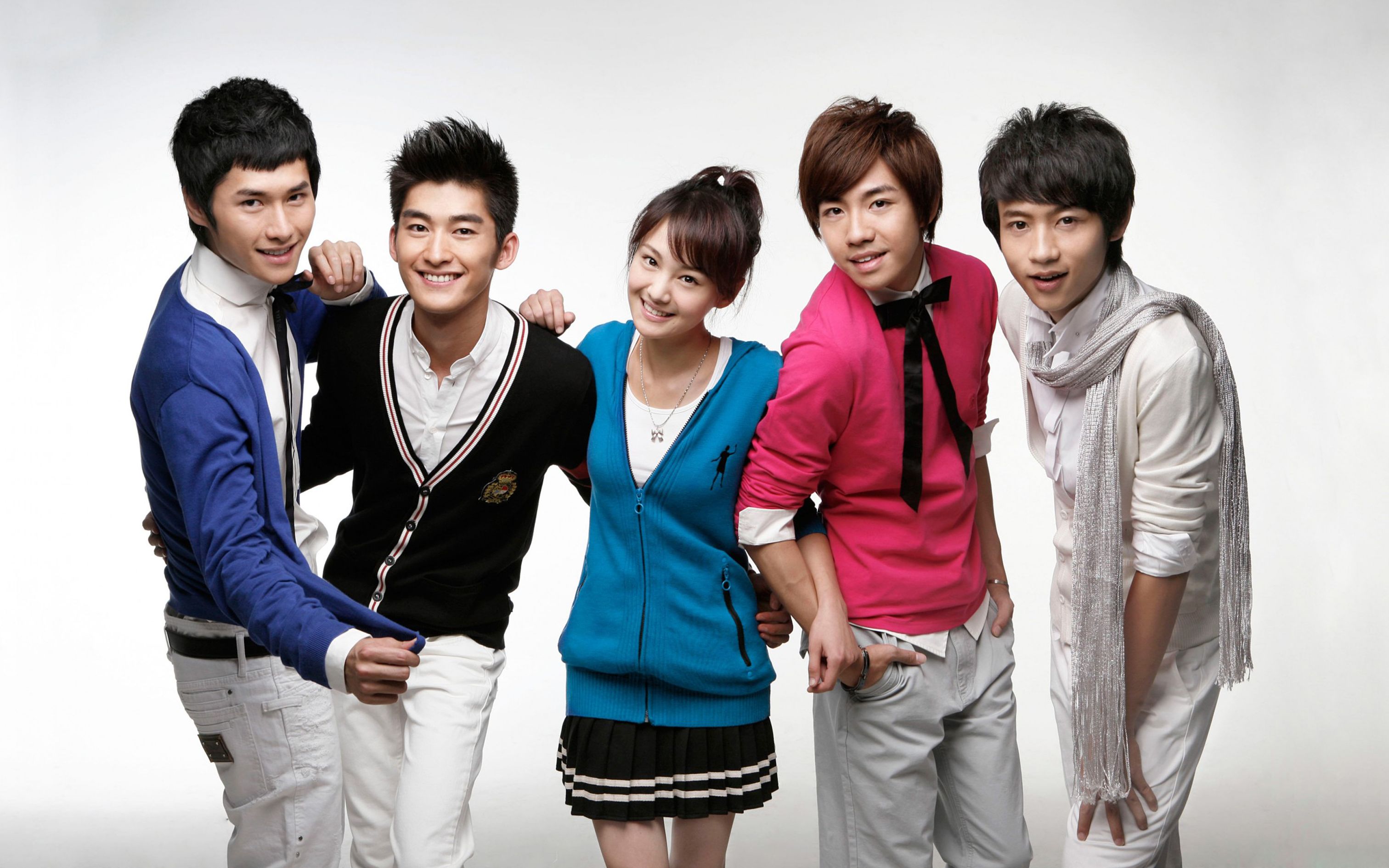 还记得那年夏天我们一起追过的流星雨嘛如果流星雨再来临是否会让你