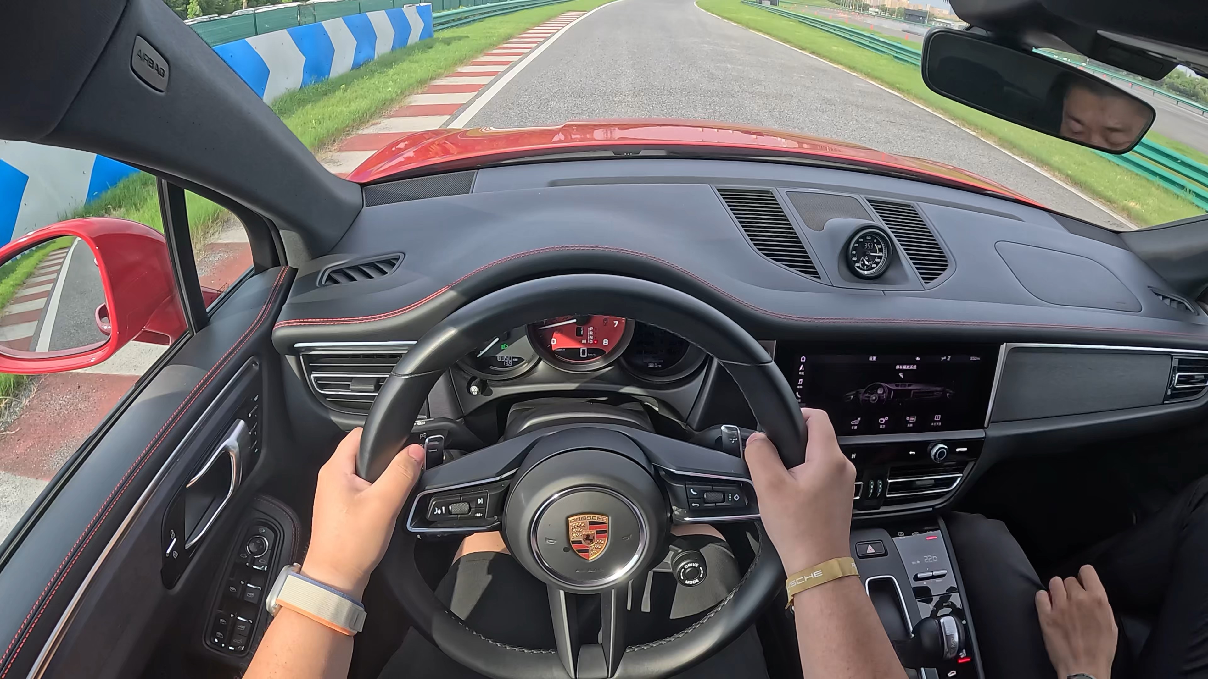 保时捷macan gts赛道试驾体验