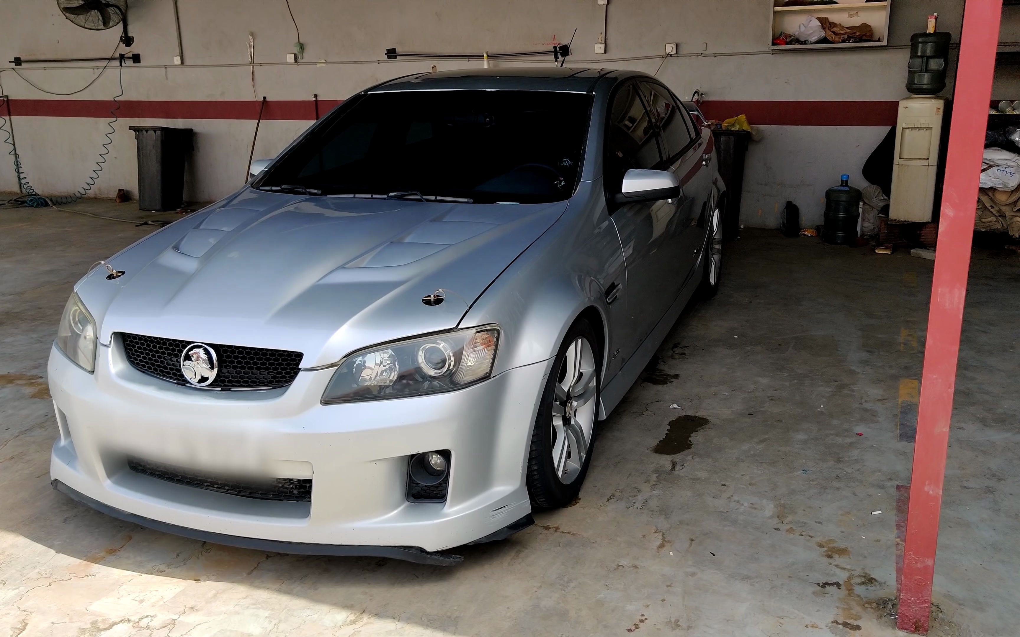 中东-沙特阿拉伯改装2007-2012年款雪佛兰lumina ss