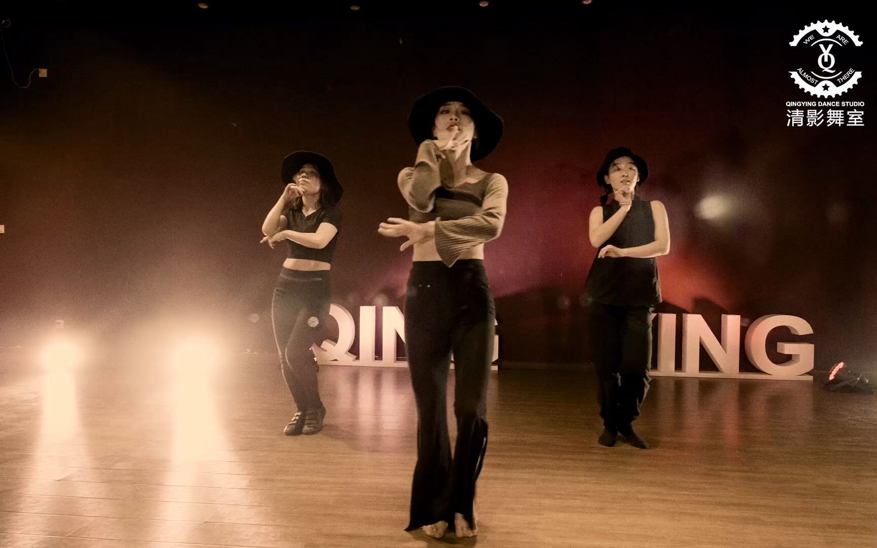 复古帽子《paris》爵士舞