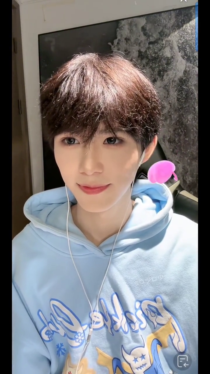 何秋亊可爱宝宝奶萌