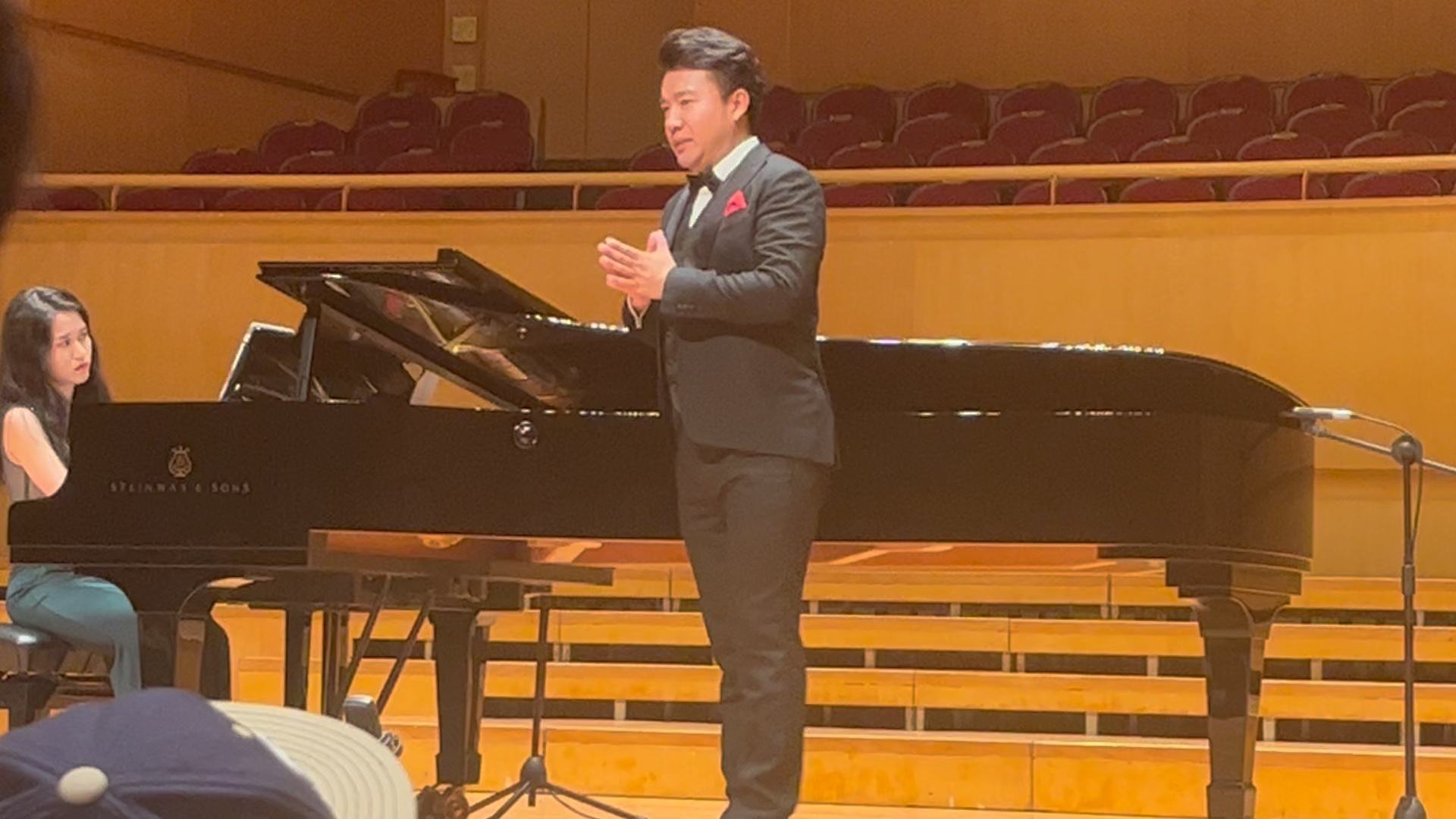 男高音张龙5月6日武汉琴台音乐厅 返场 最后的歌(lultima canzone)