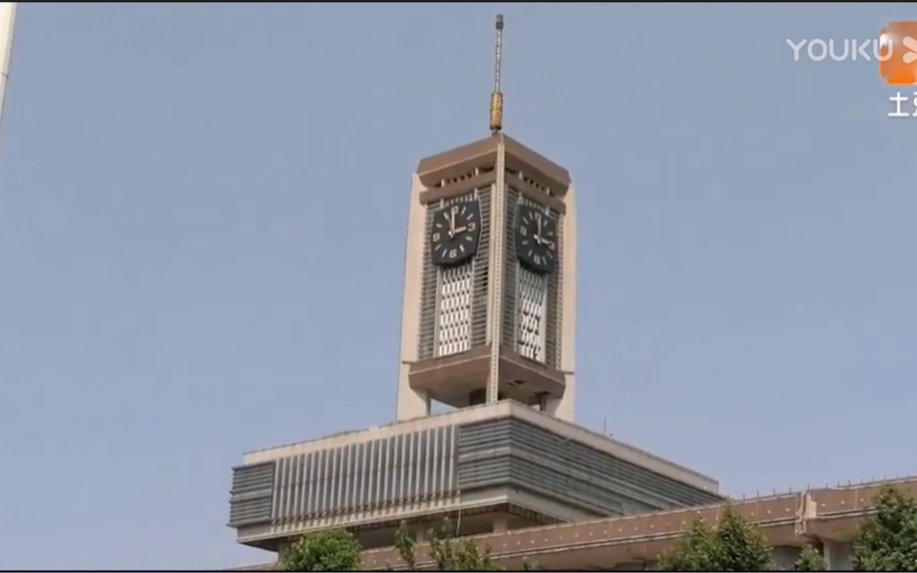 【已经移除的视频】石家庄老火车站钟楼下午3点(整点没有报时)_哔哩