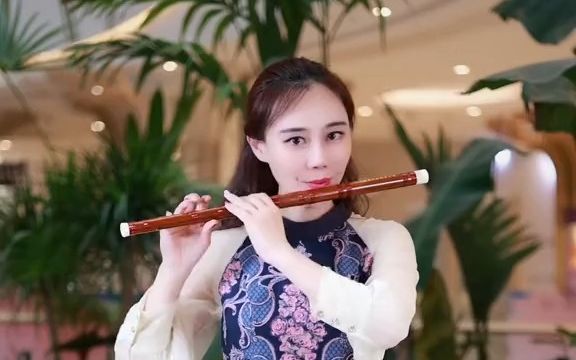 [图]【乐器】你幸福守望的巴拉女神就在这里吹笛子