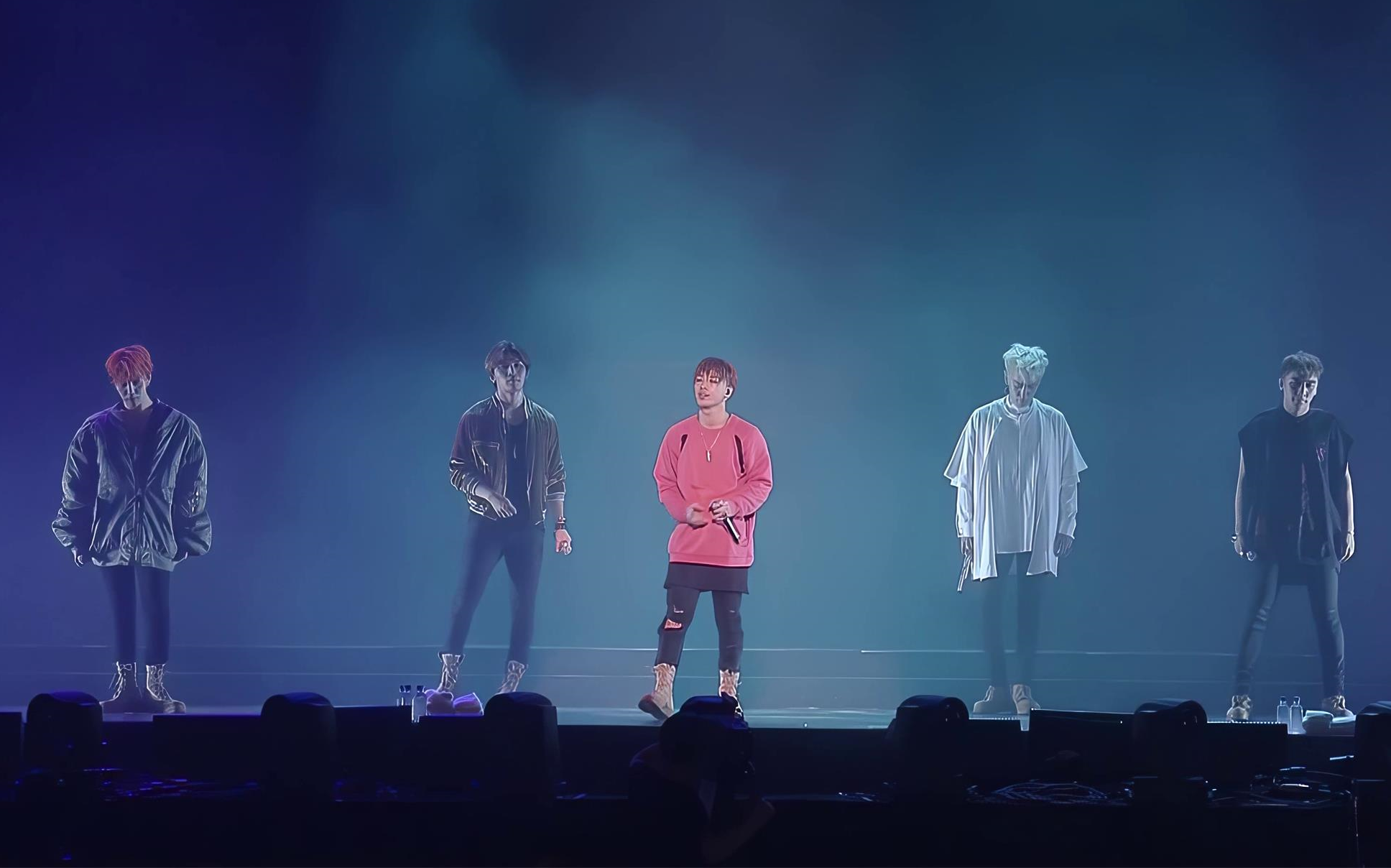 [图]【4K 舞台】BIGBANG《 LET'S NOT FALL IN LOVE 》IN SHENZHEN 20150818