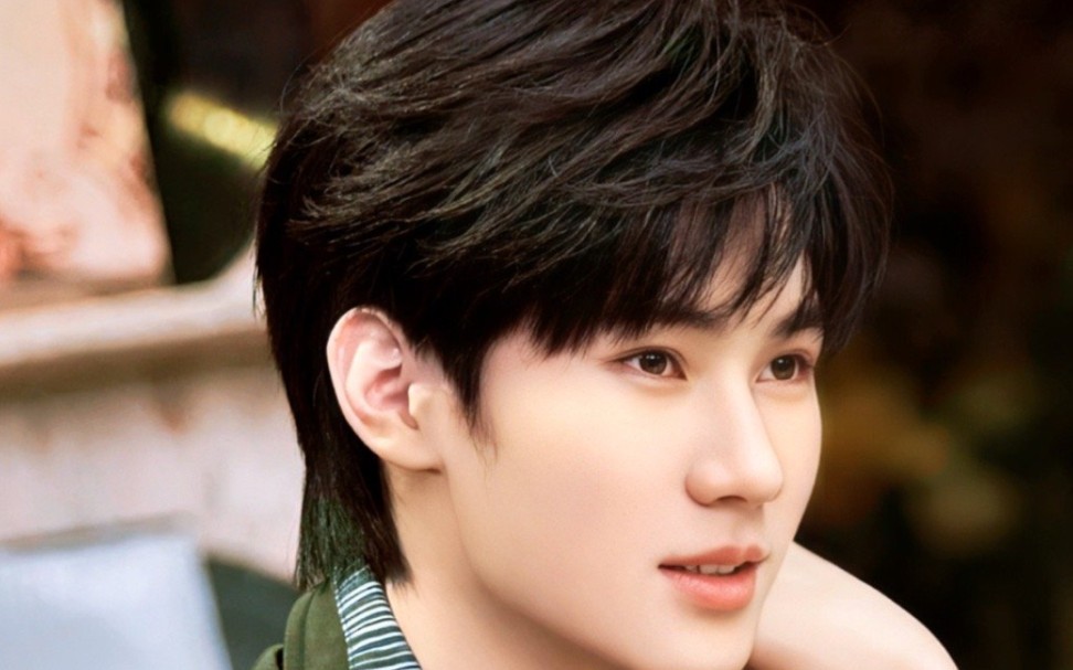 【张真源】白切黑?人前小白兔,人后大灰狼